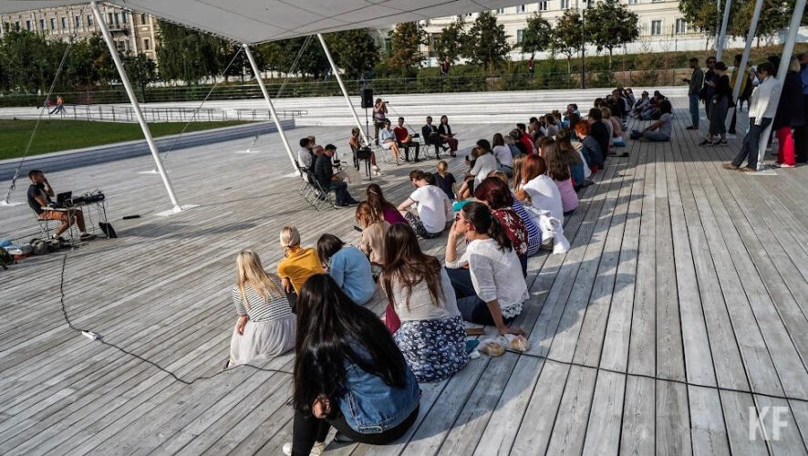 Занятия будут проходить в амфитеатре парка