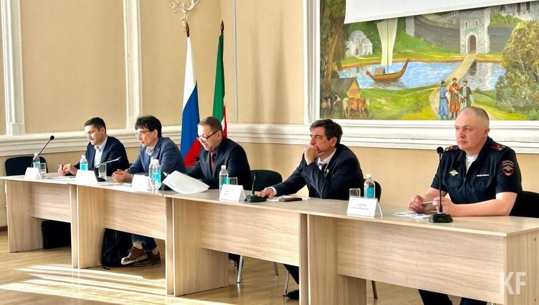 На ежегодном собрании члены движения поделились планами на этот