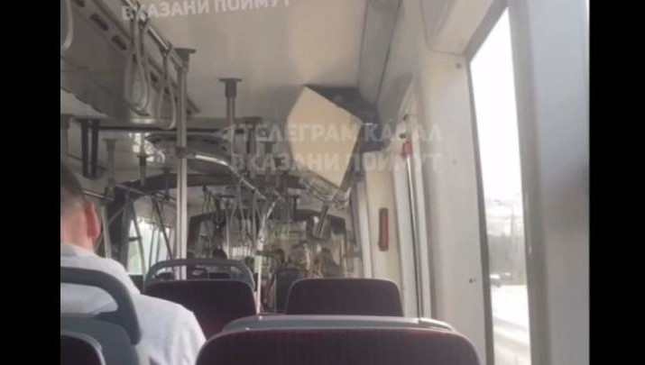 Также пассажиры сообщают о капающем масле из крышки привода.