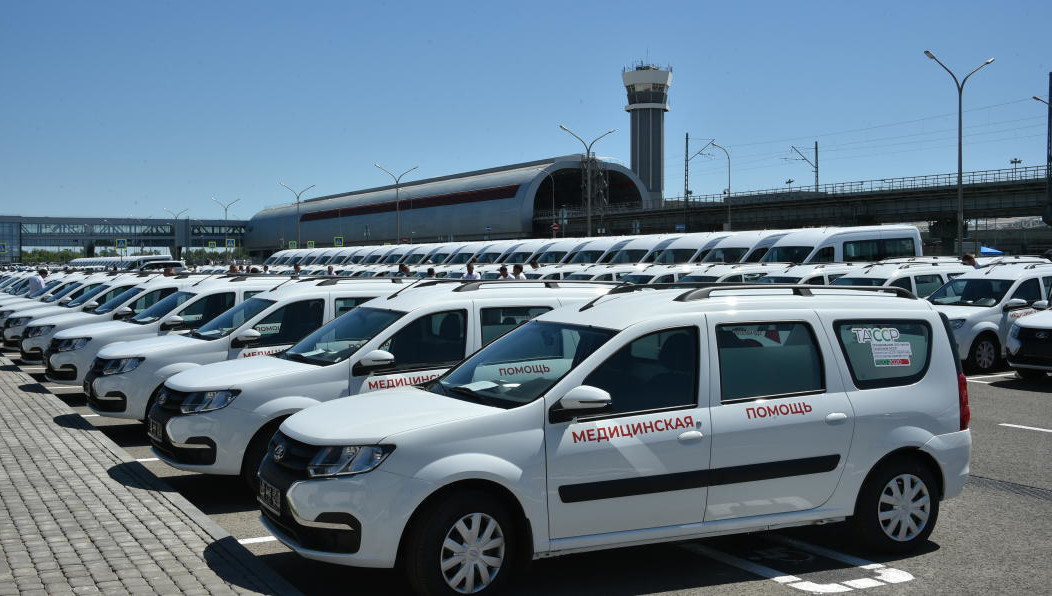 Ключи от автомобилей им передал Рустам Минниханов.