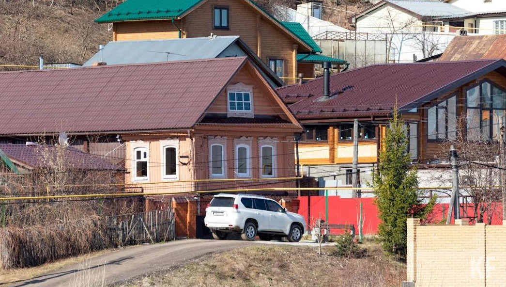 Опасный прецедент — борьба за трижды перепроданный без ведома собственника участок завершилась поражением истца. Пенсионерка при этом отмечает