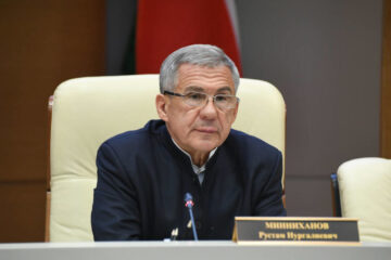 Заседание провел Рустам Минниханов.