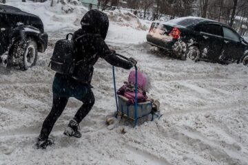 Столица Татарстана занесена снегом. Ситуация в течение дня будет только ухудшаться.