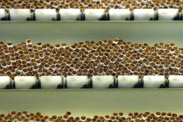 Производители табачных изделий опасаются роста их подделок.