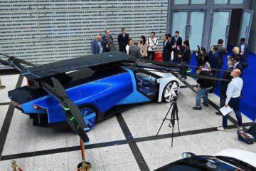 Чудо-авто Рустаму Минниханову показали на выставке в Китае.