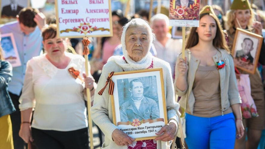 Шествие начнется от перекрестка Строителей - Химиков.