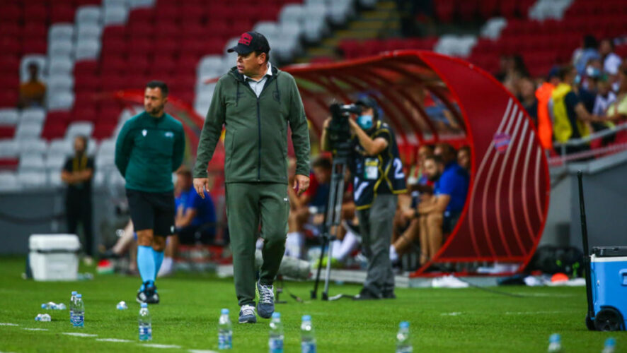 Главный тренер &laquo;Рубина&raquo; прокомментировал поражение в Лиге Конференций УЕФА.