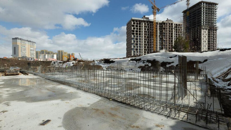Готовность первой очереди жилого комплекса на ул. Бухарская составляет 70%.