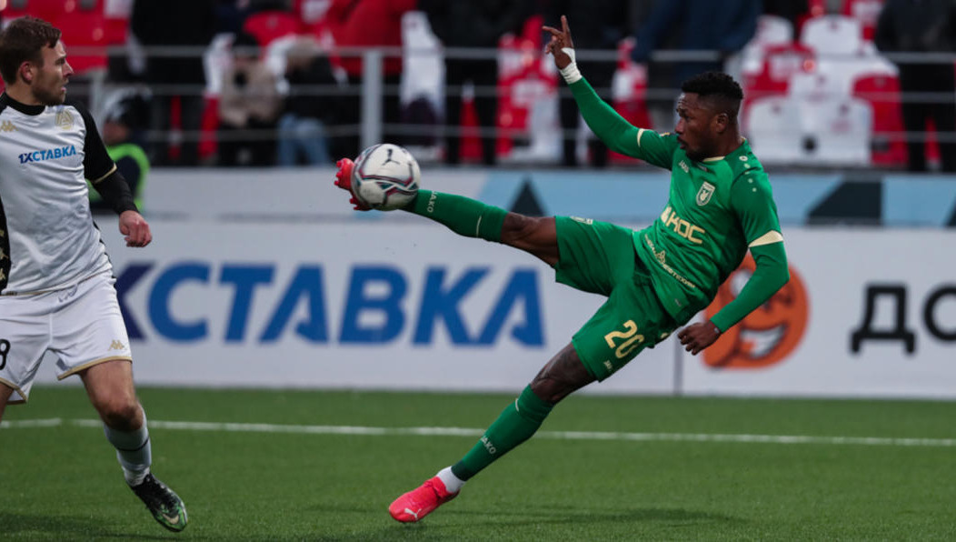 Челнинский клуб проиграл в Ярославле