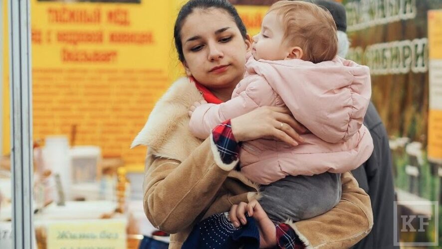 Заявления на выплаты за первенцев в Татарстане подали пять матерей