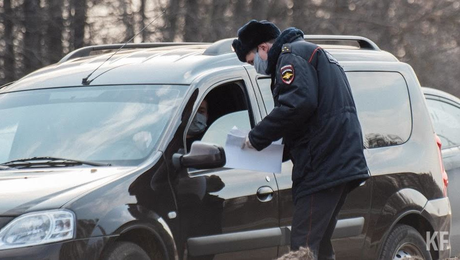 Жители республики договариваются подвозить друг друга до работы.