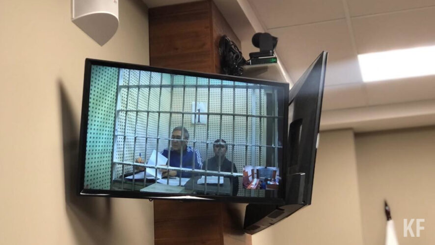 Замминистру МЧС Татарстана и его подельникам продлили арест.