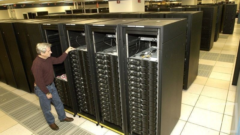 Департамент энергетики США объявил о выделении $200 млн на создание для него самого быстродействующего суперкомпьютера в мире