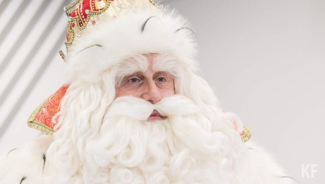 Число объявлений от главных новогодних героев в Казани выросло на треть.