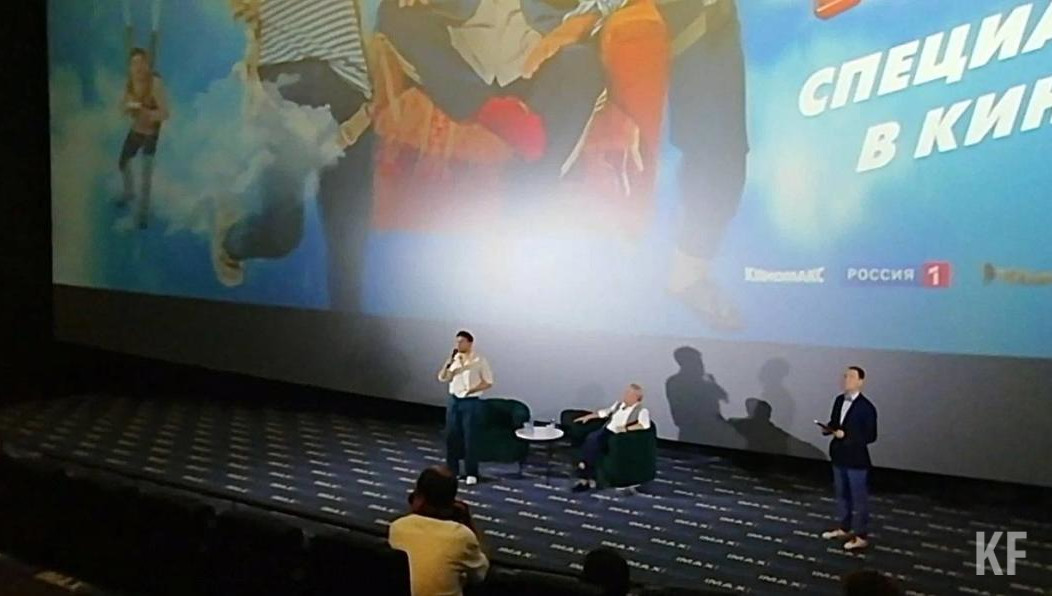 Все акробатические трюки в боевых сценах актеры исполнили самостоятельно