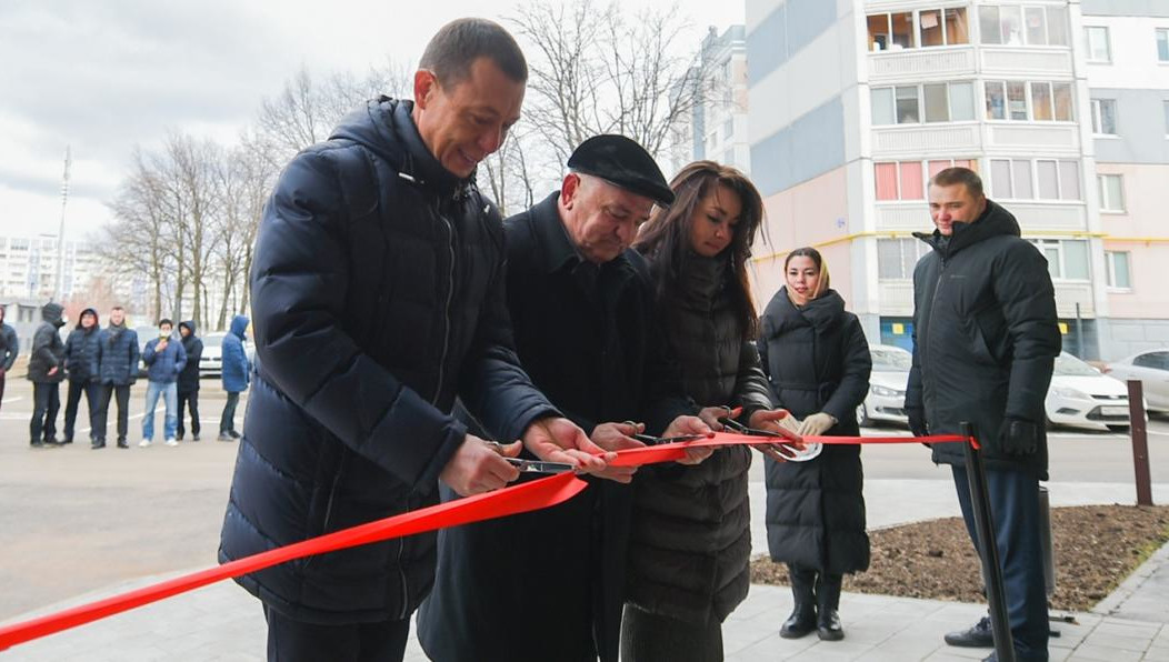 Высотка расположилась по улице Сююмбике.