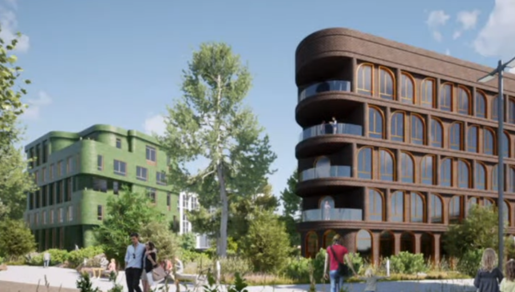 Строительство домов началось на проспекте Шинников.