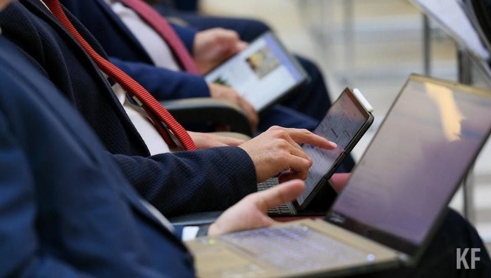 Скомпрометировано свыше 300 миллионов записей.