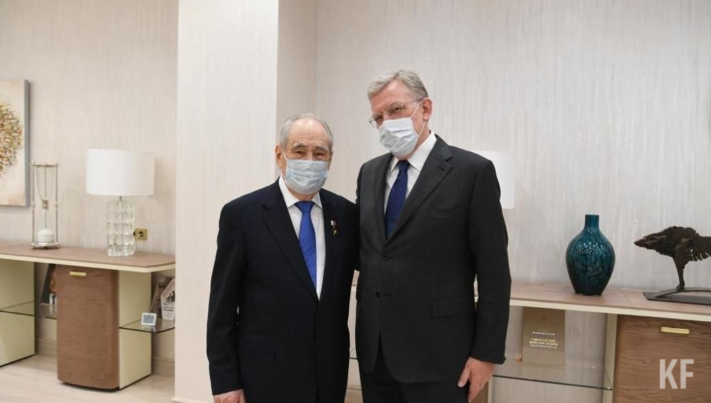 Сегодня первому президенту республики исполняется 85 лет.