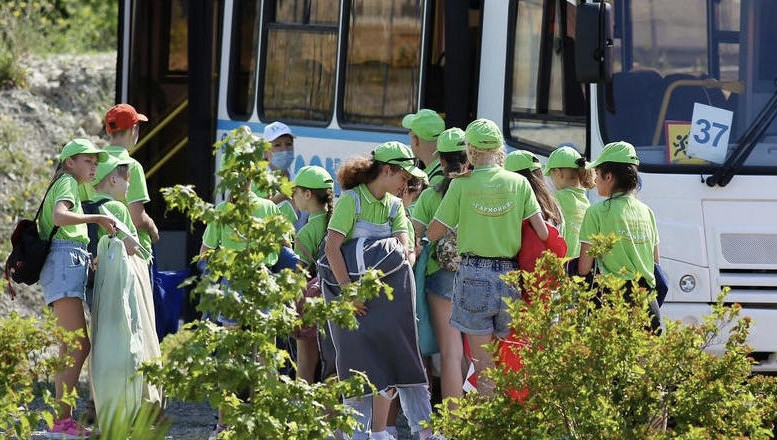 В муниципальных лагерях города будут организованны смены для детей от 7 до 17 лет.