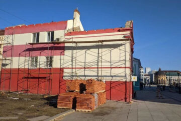 Дом по улице Петербургской имеет статус ценного градоформирующего объекта.