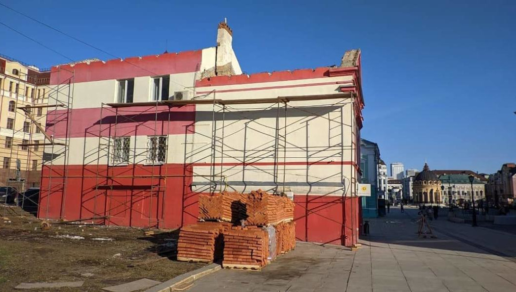 Дом по улице Петербургской имеет статус ценного градоформирующего объекта.