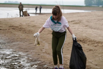 Среди мероприятий - сеанс лесотерапии