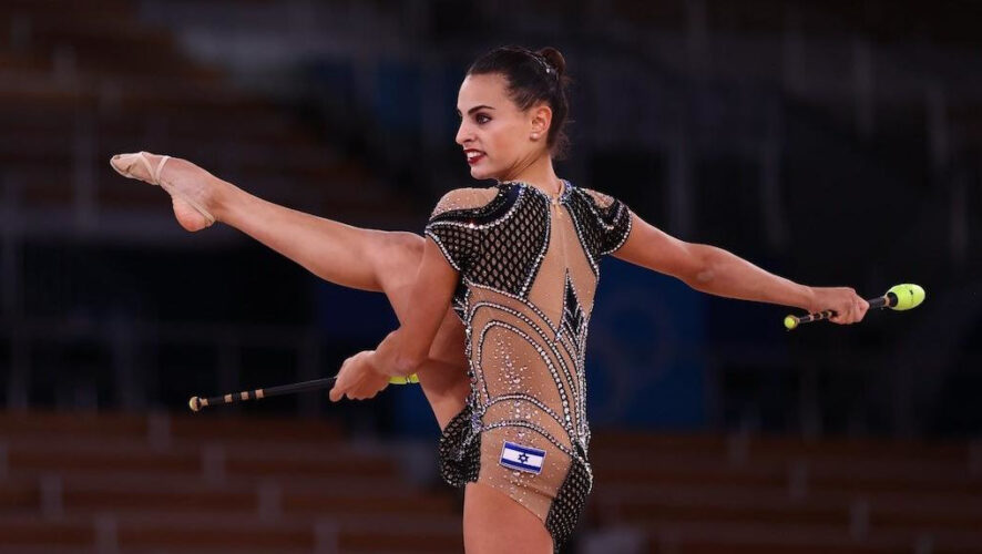 Израильская гимнастка прокомментировала свою скандальную победу на Олимпийских играх в Токио.