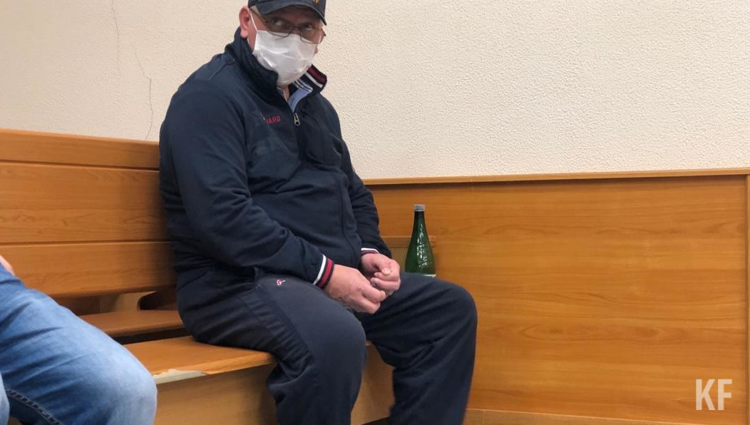 Начальник управления материально-технического обеспечения ГУ МЧС России по РТ Виталий Галкин обвиняется в злоупотреблении полномочиями.