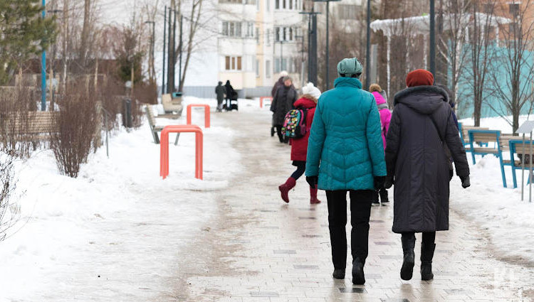 Сейчас статистика держится на отметке в 73 года.