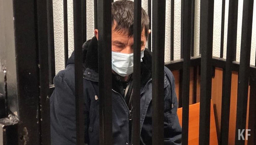 Суд огласил обвинительное заключения в отношении Ильдара Саттарова. Мужчина ходатайствовал об особом порядке рассмотрения дела.