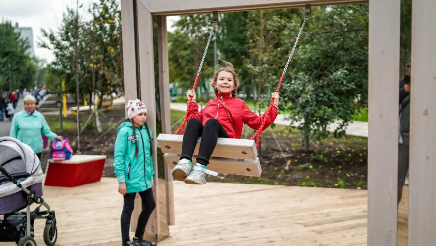 Около 100 тысяч казанцев в этом году получат новые придомовые территории по программе &laquo;Наш двор&raquo;