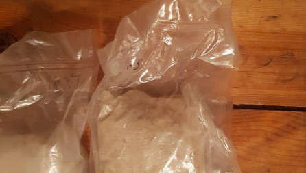 Незаконный товар нашли и при ней