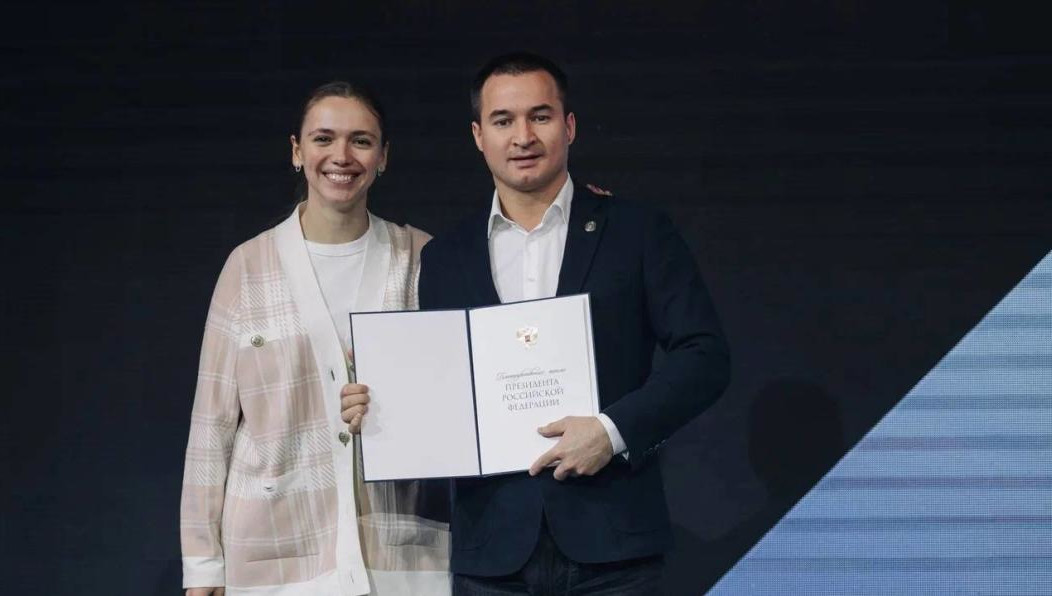 Была отмечена работа министра в сфере организации отдыха для детей из ЛНР в детских лагерях Татарстана