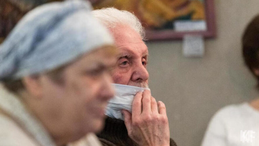 Женщина проживает в Заинске.