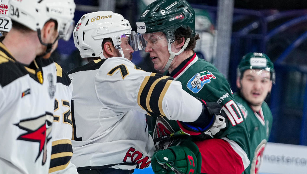 Команда Юрия Бабенко выиграла (3:1) третий матч из четырех последних.