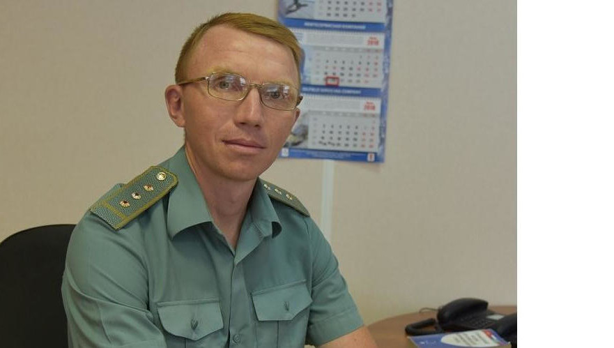 Службу он начинал с должности инспектора в Альметьевске.