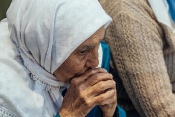 В столице Татарстана из-за невнимательности в страшной аварии погибли две пенсионерки.