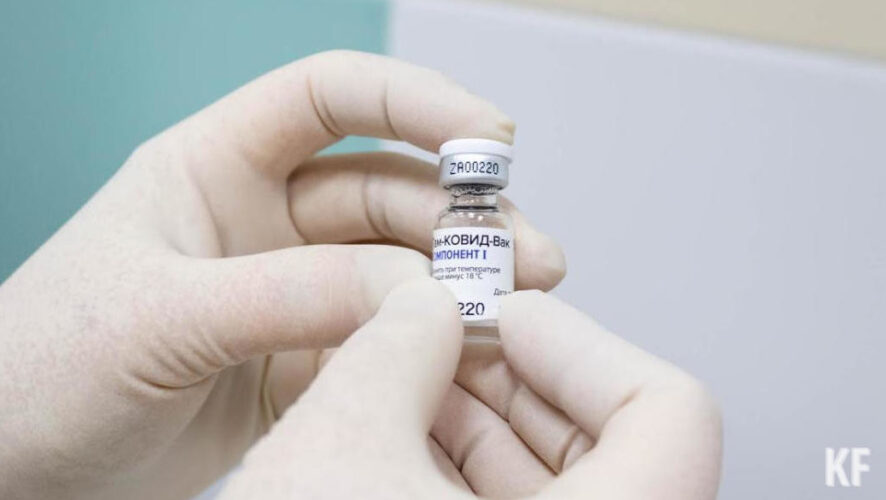 Опыт закупки и использования российской вакцины был изучен в Венгрии и Сербии.