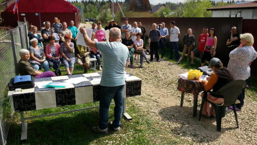 В Минсельхоз республики за месяц приема не поступило ни одной заявки - СНТ не успели пройти государственную экспертизу по новым порядкам.