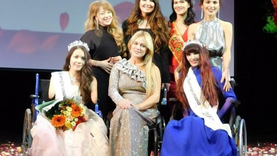 Победительницей республиканского конкурса красоты среди женщин с инвалидностью «Жемчужина Татарстана – 2017» стала 33-летняя Анна Макарова из Чистополя.