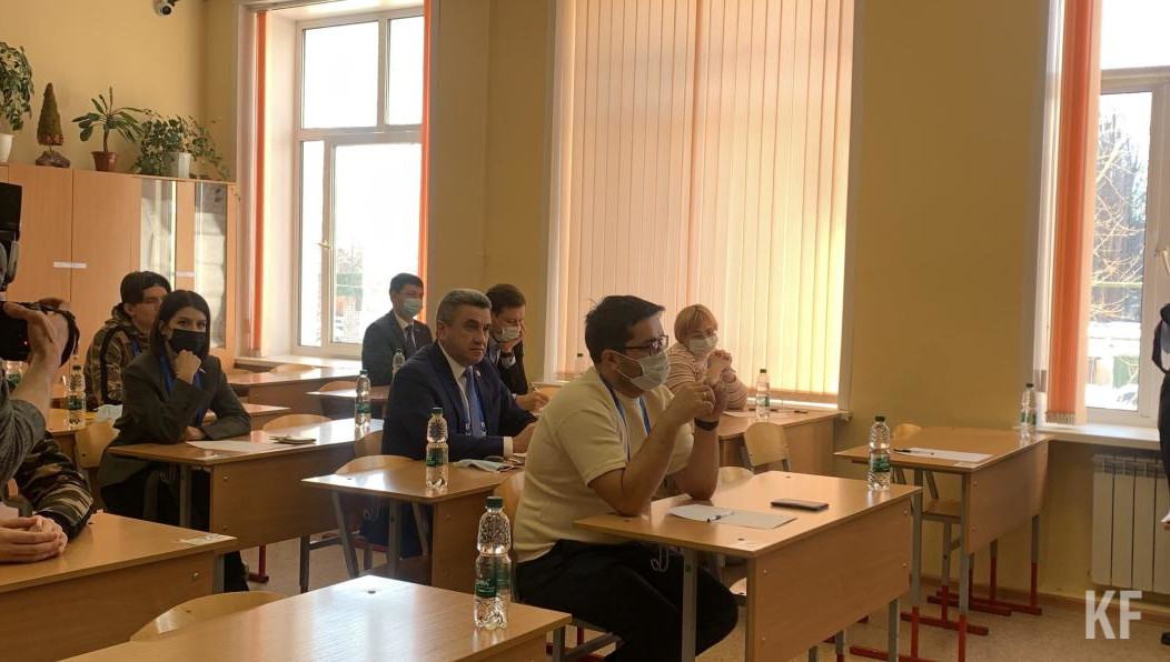 Ильсур Хадиуллин напишет экзамен вместе с родителями школьников в рамках специальной акции.