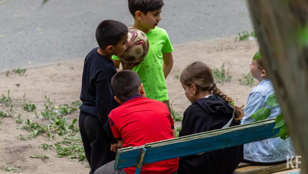 Всего в республике проживает 9 257 детей