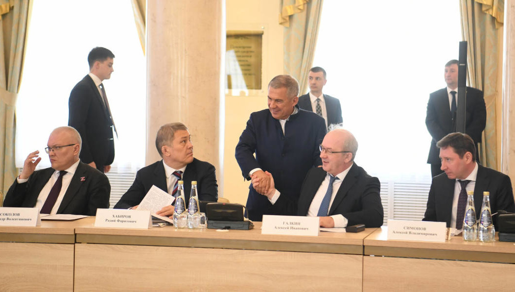 На встрече обсуждались вопросы обеспечения национальной безопасности в Приволжье.