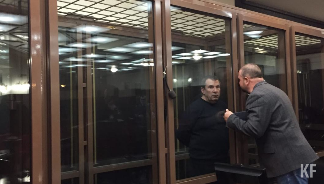 Ранее прокурор запрашивал для обвиняемого 12