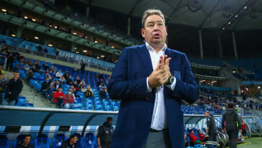 Наставник казанского клуба рассказал о первом дне сбора в Турции.