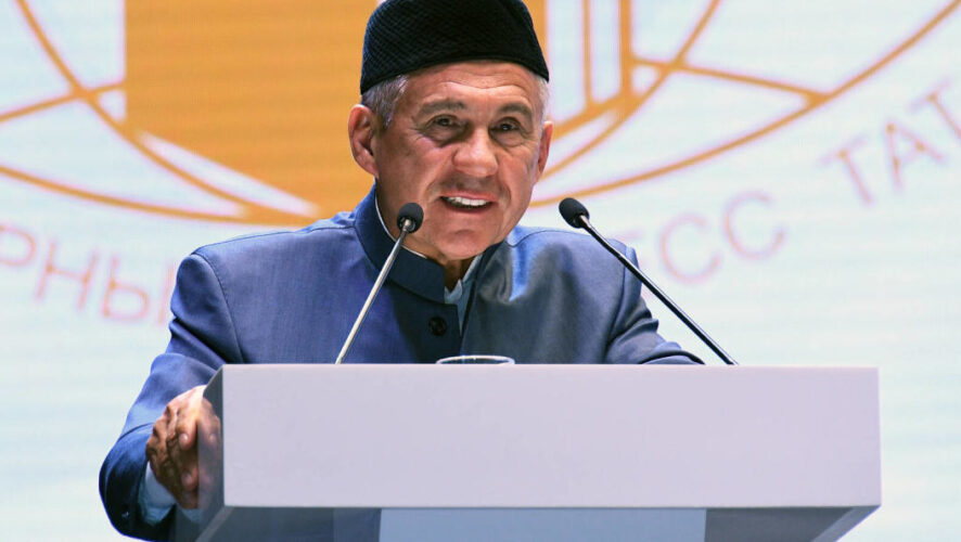 Главу Татарстана наградили за&nbsp;заслуги в подготовке и проведении празднования 1100-летия принятия ислама Волжской Булгарией.