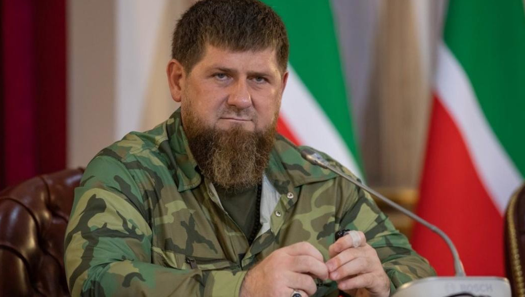 Глава Чечни отреагировал на действия ЧВК «Вагнер» и назвал происходящее настоящим военным мятежом.