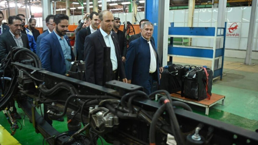 Также татарстанский лидер встретился с руководством компании DARIC.