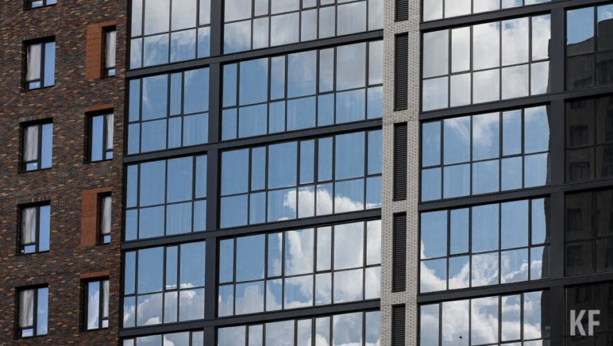 Семья состояла на учете как нуждающиеся в жилом помещении с 2011 года